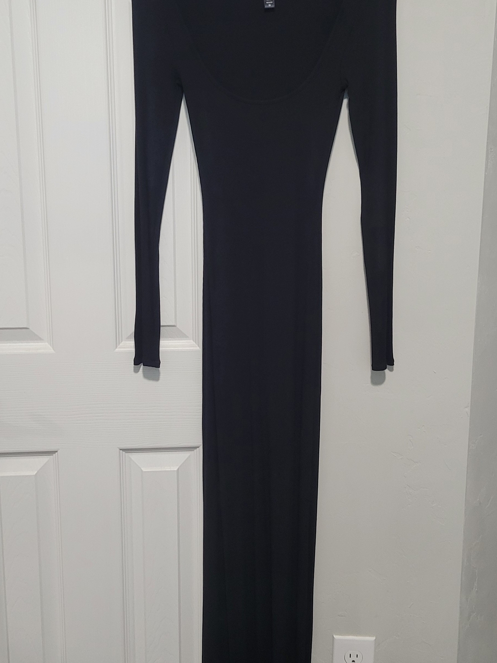SKIMS Black Long Sleeve Maxi Scoop-Neck Dress